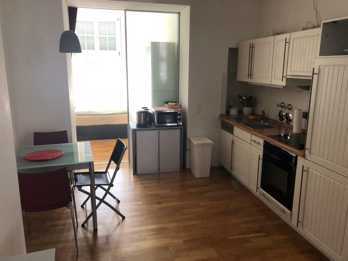 Mitten In Appartement Wiesbaden